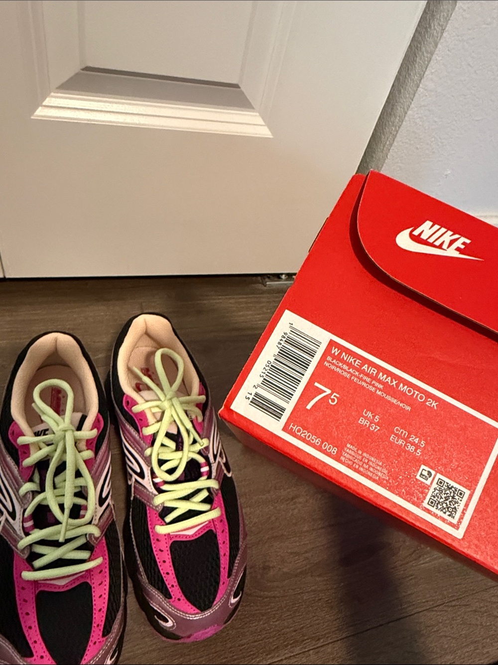 Nike Women’s Black, Pink & Lime Air Max Moto 2k Sneakers - Picture 9 of 9